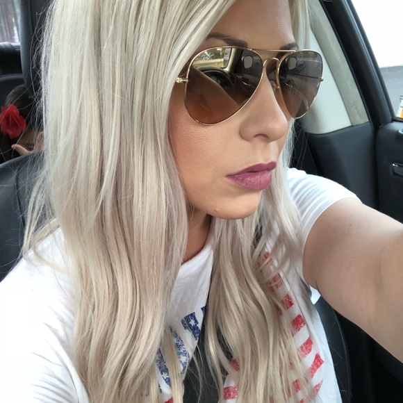 Meet your Posher, Bryson - Picture 2 of 5